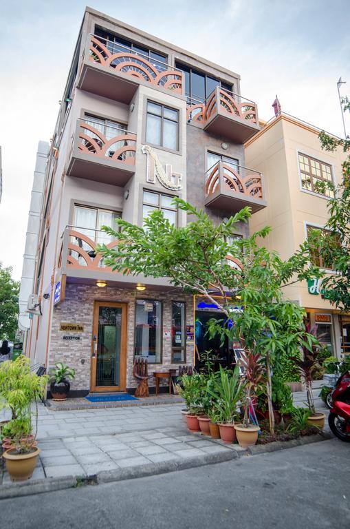 Newtown Inn Хулхумале Екстериор снимка